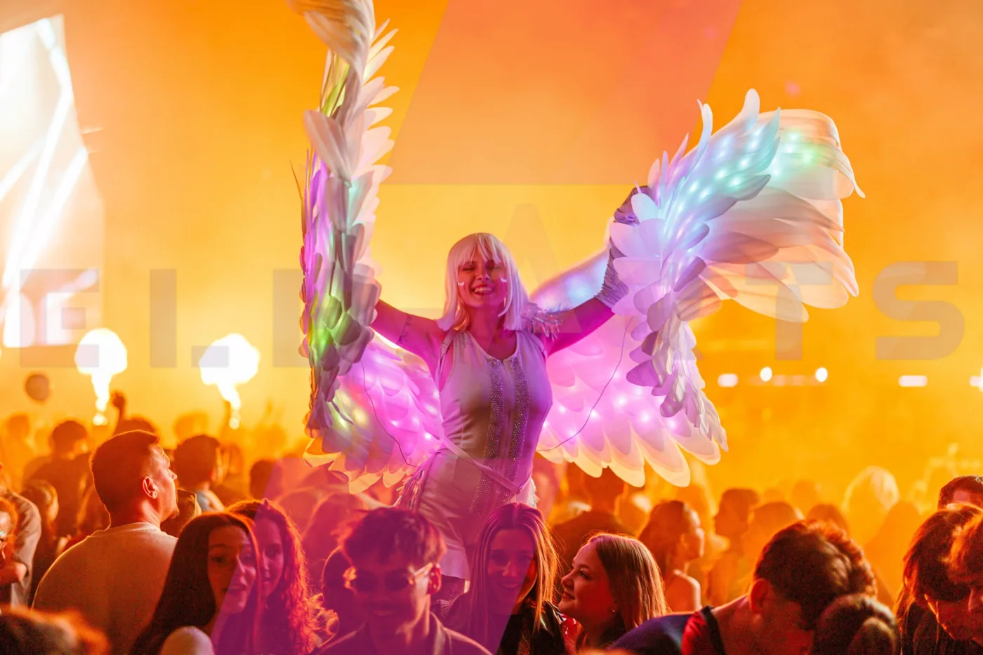 White Angels LED Picioroange — 3