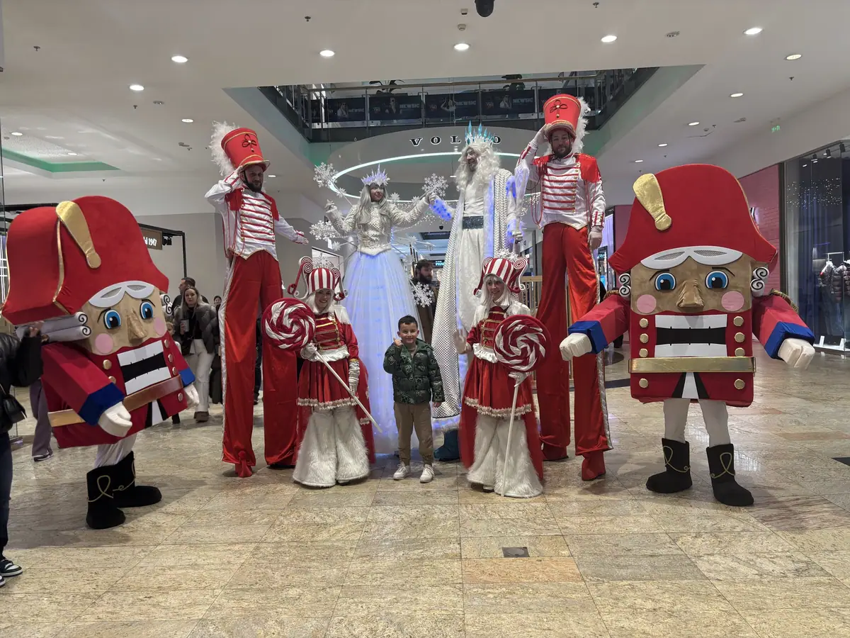 Băneasa Shopping City — parade sezoniere