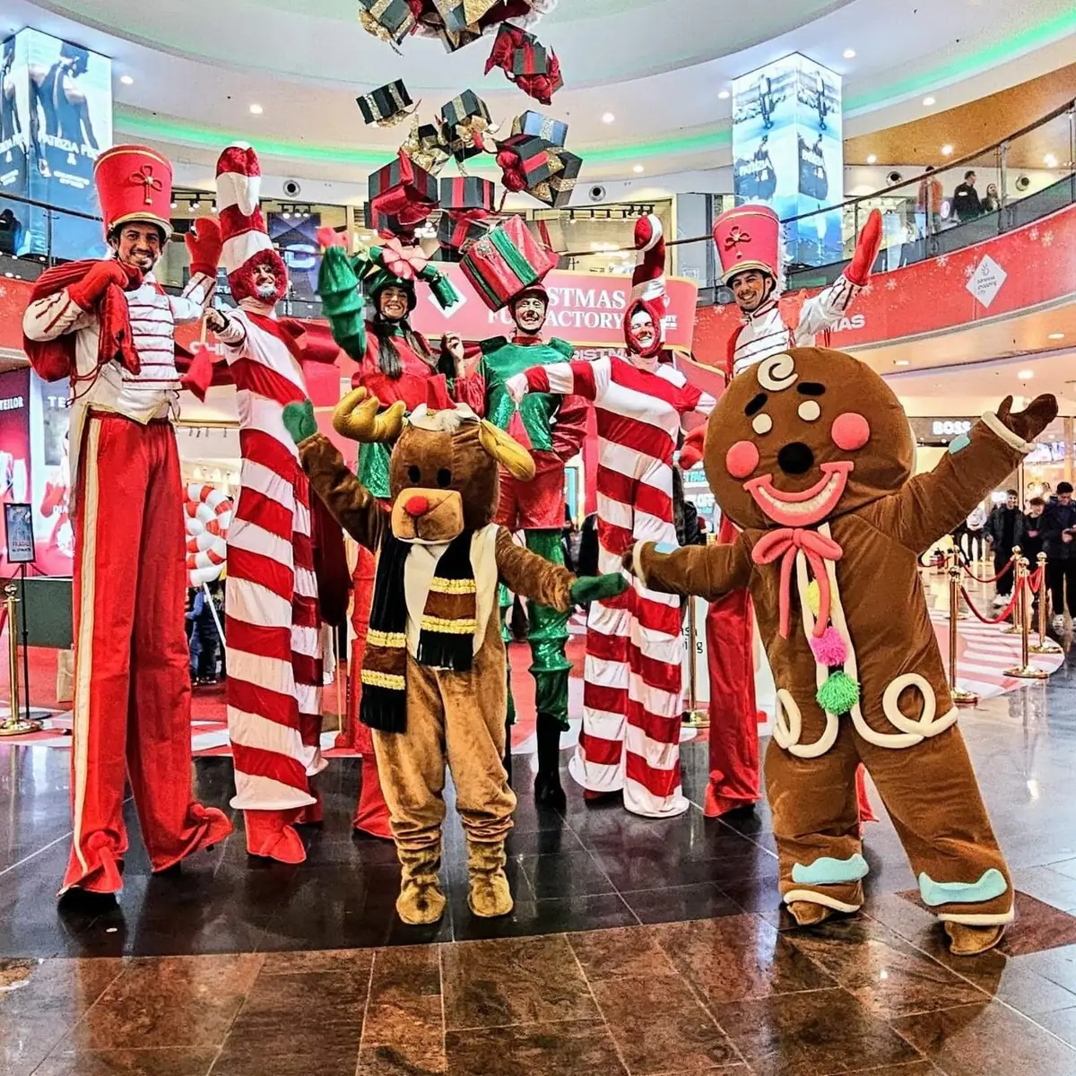 Băneasa Shopping City — parade sezoniere