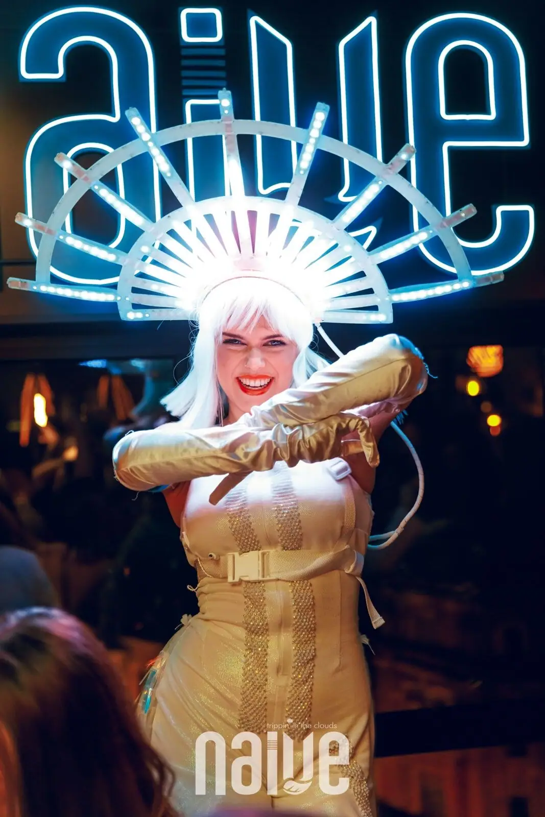 Naive — Club Residency