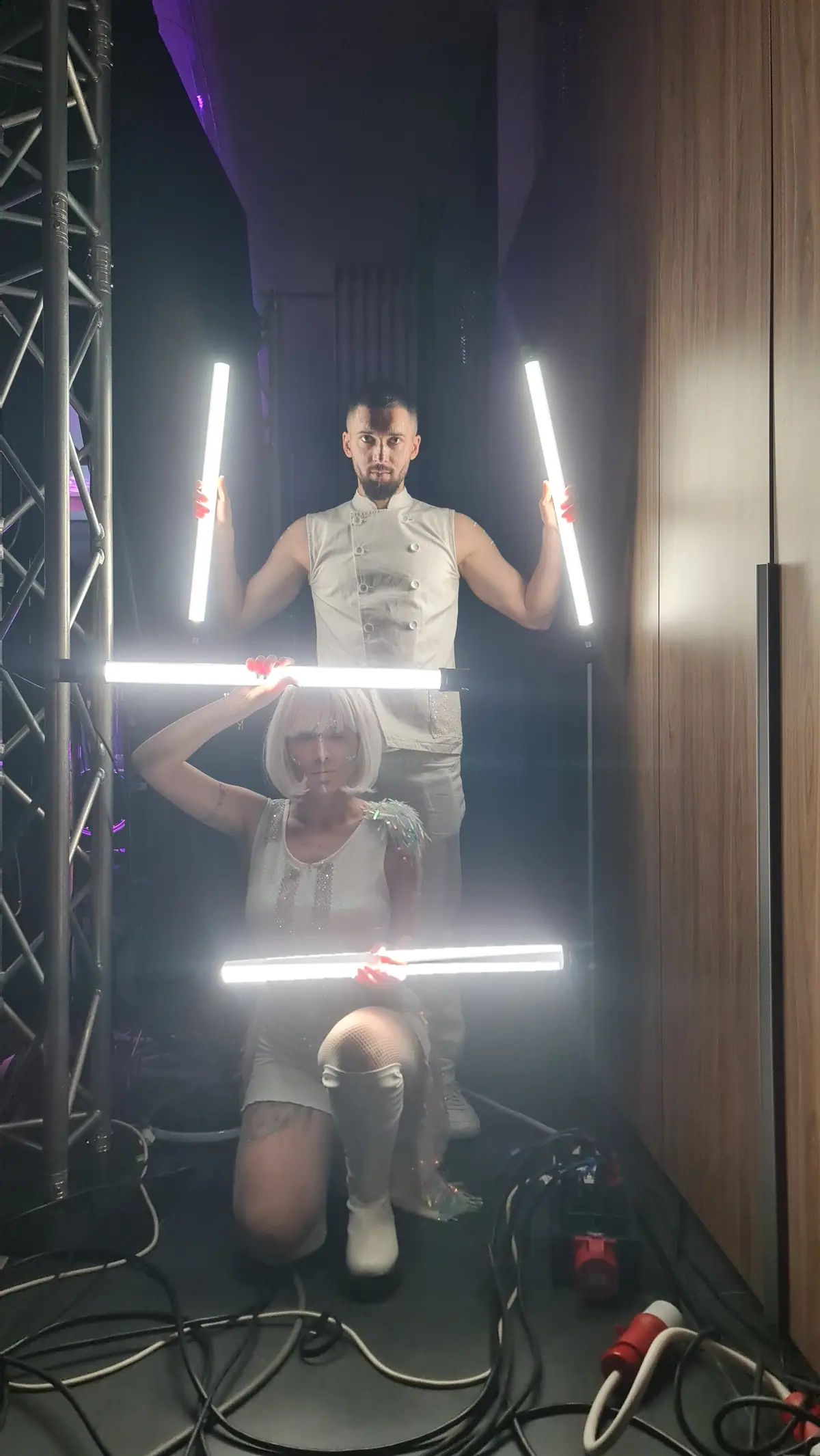 Oriflame — LED Sticks Act