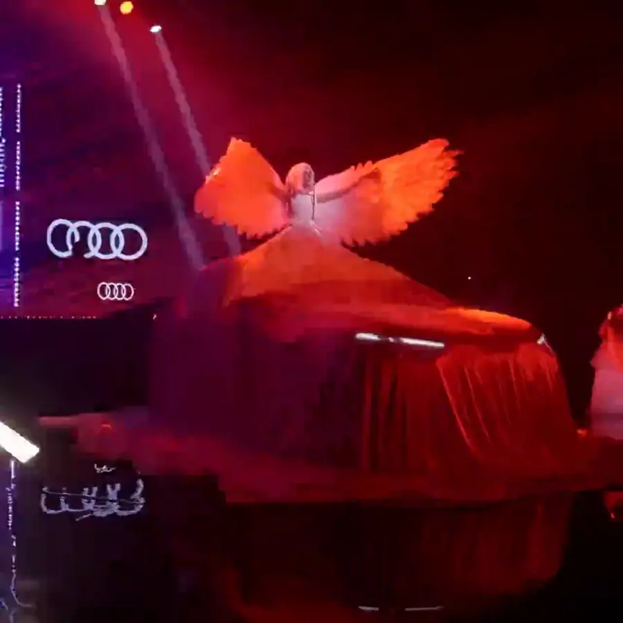 Audi — LED Reveal Show