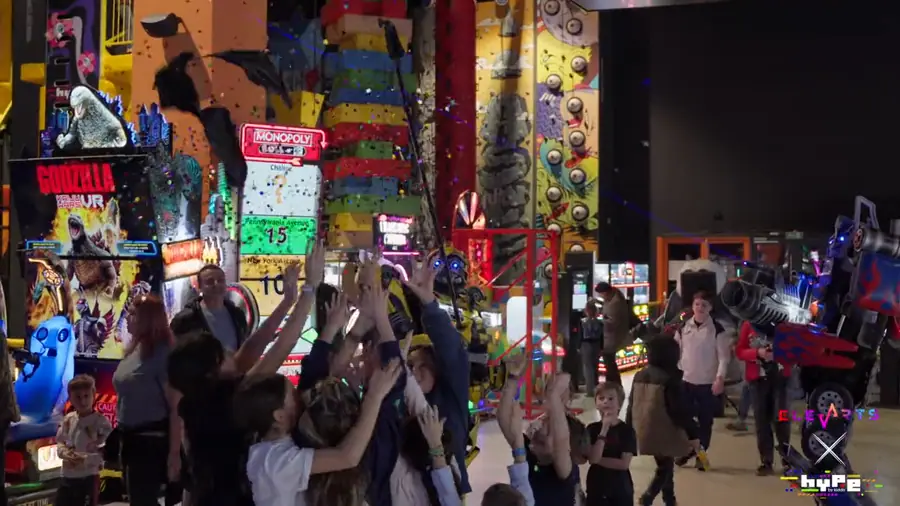 Transformers Show — Hype Arena